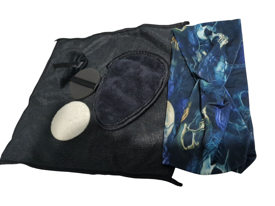 Fear you not - Ultimate package Includes body cross bag-Makeup-Makeup reusable cloth's &Makeup brushes-jewellery