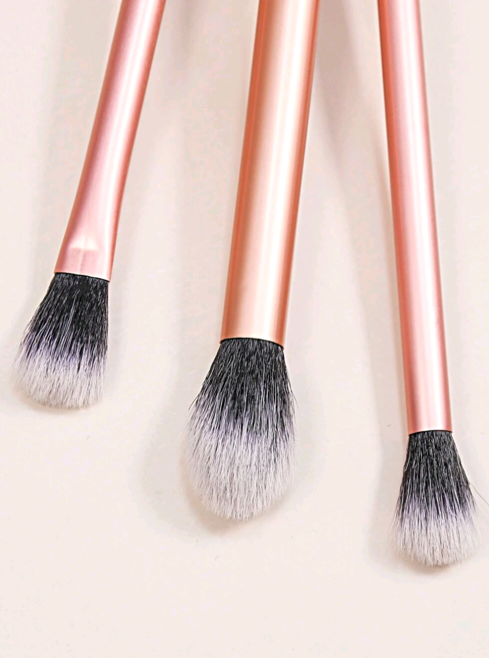5 Piece Coral Make-Up Set