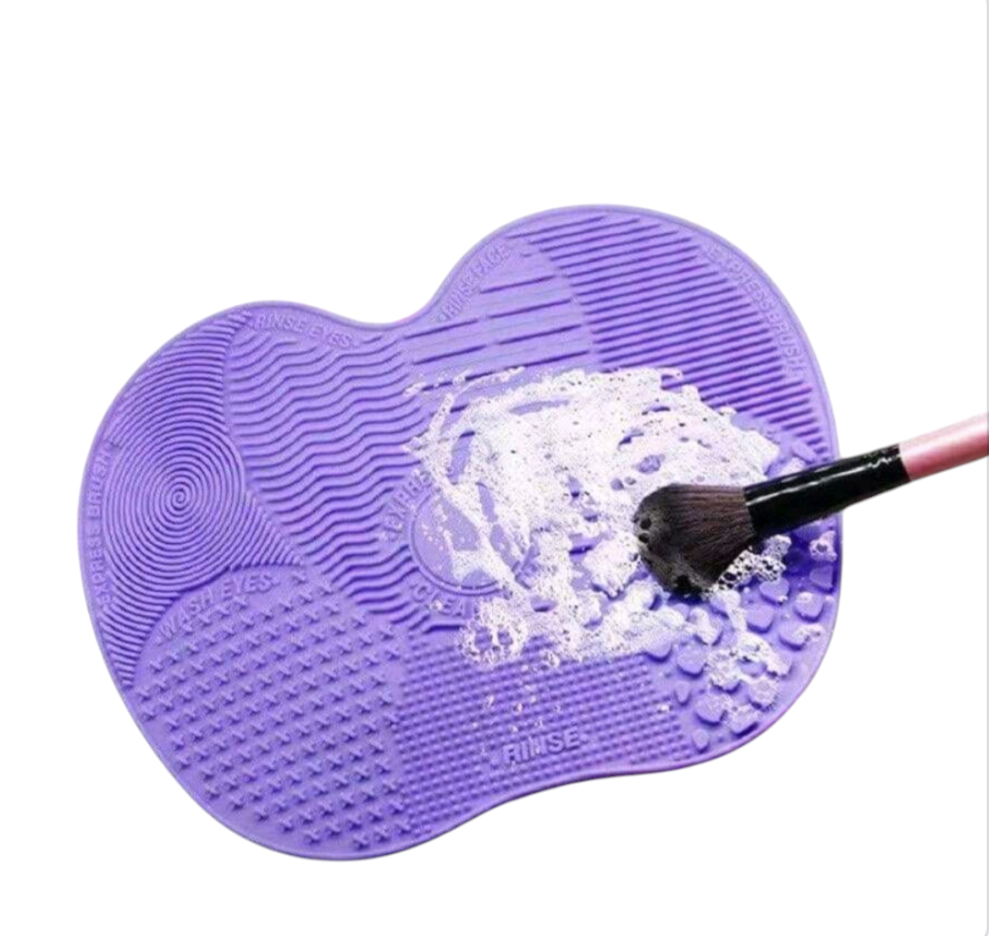 Silicone mat - Makeup brush cleaning